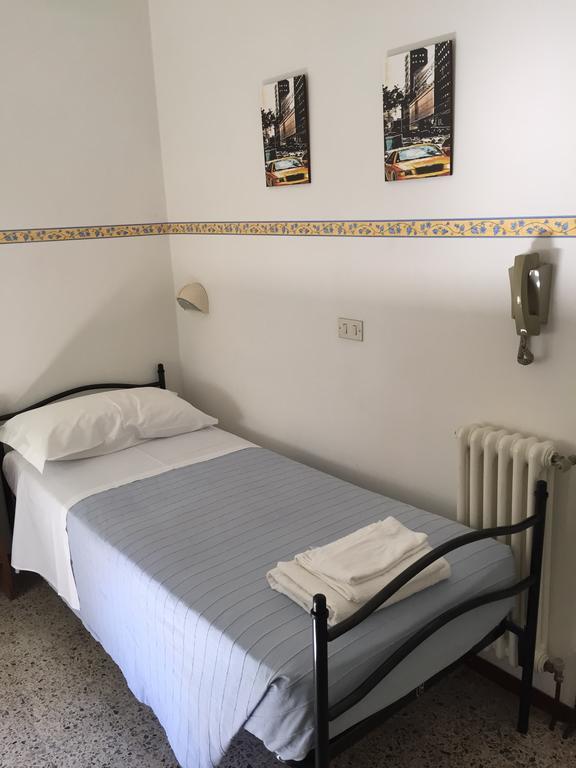 Hotel Zaghini Rimini Pokój zdjęcie